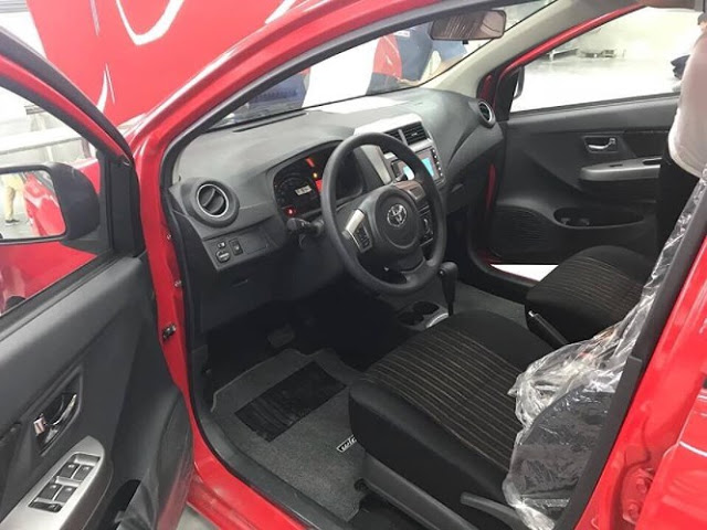 Nội thất Toyota Wigo 2018