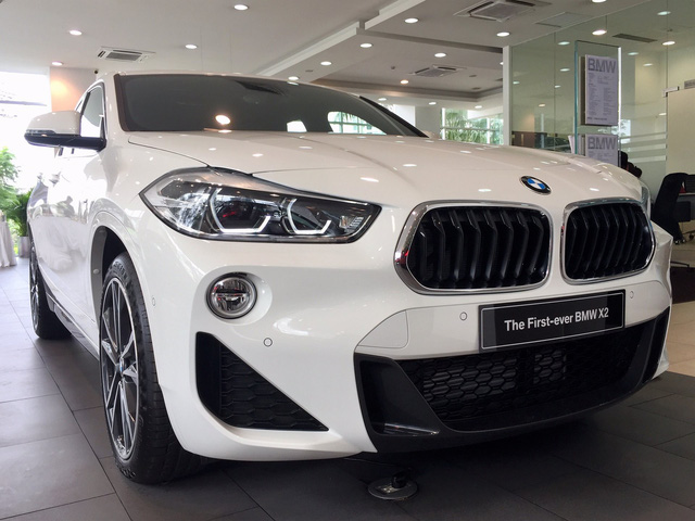 BMW X2 sDrive18i giá dưới 2 tỷ - Phiên bản mới bổ sung cho thị trường Việt a1