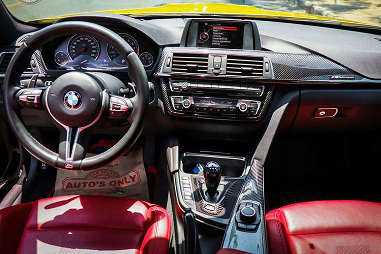 Soi chi tiết chiếc BMW M4 2016 giá 3,2 tỷ hiếm gặp ở Sài Gòn a6