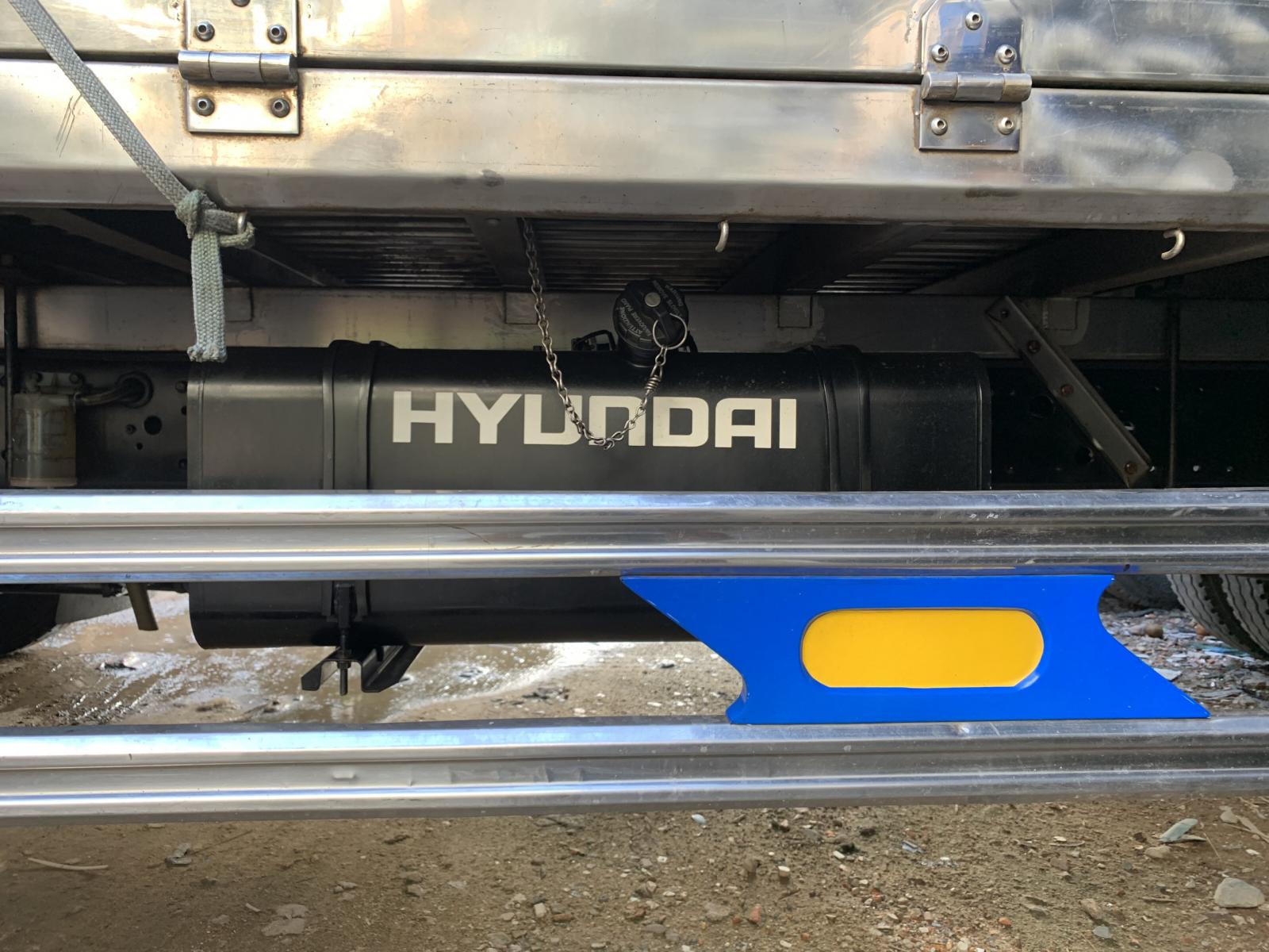 Bán Hyundai HD HD99 đời 2016, thùng kín FULL INOX 