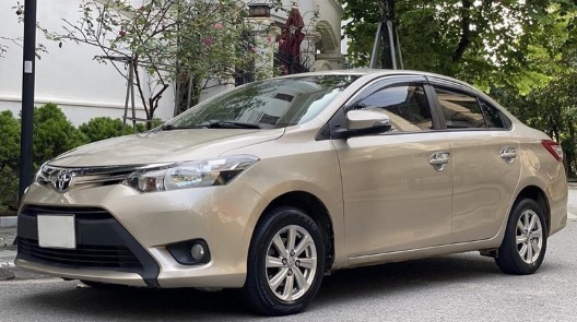 Xe Toyota cũ nên mua