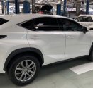 Bán xe Lexus NX200t đời 2016 màu trắng.  giá 1 tỷ 600 tr tại Tp.HCM