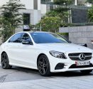 Mercedes-Benz C180 2021 - Màu trắng, nội thất kem giá 1 tỷ 399 tr tại Tp.HCM