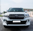 Toyota Land Cruiser 2017 - Trắng, nội thất đen giá 3 tỷ 680 tr tại Hà Nội