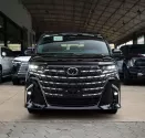 Toyota Alphard 2.4 máy xăng 2024 - Bán Toyota Alphard 2.4 máy xăng đời 2024 mới 100%, màu đen, xe Giao Ngay!!! giá 4 tỷ 370 tr tại Hà Nội