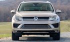 Volkswagen Touareg GP 2016 - Cần bán Volkswagen Touareg GP đời 2016, màu nâu, nhập khẩu nguyên chiếc