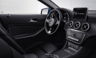 Mercedes-Benz A class  250 Sport 2016 - Bán Mercedes A250 Sport đời 2016, có nhiều màu, nhập khẩu nguyên chiếc, giao xe ngay