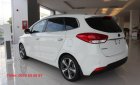 Kia Rondo 2017 - Cần bán xe Kia Rondo năm 2017, màu trắng, giá 609tr