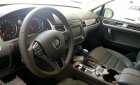 Volkswagen Touareg 2016 - Dòng xe gầm cao Volkswagen Touareg 3.6l đời 2016, màu xám (ghi), nhập khẩu chính hãng Đức