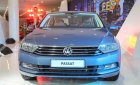Volkswagen Passat 2016 - HCM- Cần bán Volkswagen Passat đời 2016, màu xanh lam. LH: 0978877754 - 0931416628