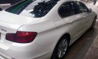 BMW 5 Series 528i 2010 - Cần bán BMW 528i model 2011 trắng nội thất kem