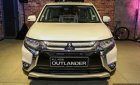 Mitsubishi Stavic 2017 - Bán xe Outlander tại Đà Nẵng, giao xe ngay, xe đủ màu, thủ tục nhanh chóng, hỗ trợ vay. LH Quang: 0905596067