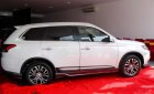 Mitsubishi Stavic 2017 - Bán xe Outlander tại Đà Nẵng, giao xe ngay, xe đủ màu, thủ tục nhanh chóng, hỗ trợ vay. LH Quang: 0905596067