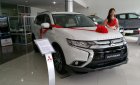 Mitsubishi Stavic 2017 - Bán xe Outlander tại Đà Nẵng, giao xe ngay, xe đủ màu, thủ tục nhanh chóng, hỗ trợ vay. LH Quang: 0905596067