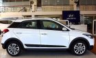 Hyundai i20 Active   2016 - Bán xe Hyundai i20 Active đời 2016, màu trắng