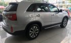 Kia Sorento 2.4 GAT 2017 - Bán Kia Sorento GAT đời 2018 - Trang bị ốp bô đôi, mặt galang mới