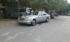 Mercedes-Benz E230 1995 - Bán ô tô Mercedes E230 1995, màu bạc, nhập khẩu số sàn, giá tốt