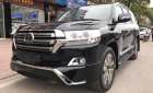 Toyota Land Cruiser 2017 - Bán xe Toyota Land Cruiser VXS 4.6 đời 2017, màu đen, xe nhập