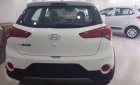 Hyundai i20 Active 2017 - Bán xe Hyundai i20 Active đời 2017, màu trắng, xe nhập