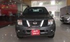 Nissan Navara LE 2011 - Cần bán gấp Nissan Navara LE năm 2011, màu xám, nhập khẩu