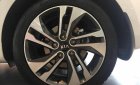 Kia Rondo 2018 - Cần bán xe Kia Rondo F/L 2018, giá 609tr, hỗ trợ trả góp lãi suất thấp nhất