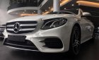 Mercedes-Benz E class E300 AMG 2017 - Bán ô tô Mercedes E300 AMG đời 2017, màu trắng