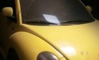 Volkswagen Beetle   2004 - Bán Volkswagen Beetle sản xuất 2004, màu vàng, nhập khẩu nguyên chiếc, giá tốt