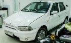 Fiat Siena 2002 - Bán xe Fiat Siena đời 2002, màu trắng xe gia đình, giá chỉ 87 triệu