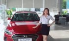 Hyundai Elantra 2017 - Bán ô tô Hyundai Elantra 2017, màu đỏ, giá 600tr