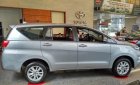 Toyota Innova 2020 - "Hot" bán Toyota Innova 2.0E 2020 - giá 706 triệu và quà tặng theo xe - vay 80%