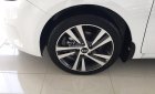 Kia Cerato 1.6 AT 2017 - Bán Kia Cerato 1.6 AT đời 2018 (579tr), màu trắng khuyến mãi ưu đãi 0979 684 924