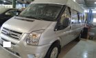 Ford Transit Luxury 2016 - Bán Ford Transit Luxury đời 2016, màu bạc, 50.000 km, BH đến 9/2019