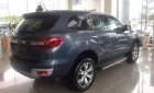 Ford Everest 2.2AT Titanium 2018 - Bán Ford Everest 2.2AT Titanium sản xuất 2018, mới 100%, màu xanh thiên thanh. Vui lòng L/H 090.778.2222