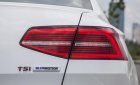Volkswagen Passat Bluemotion 2017 - Xe Volkswagen Passat Bluemotion, Sedan 5 chỗ hạng D, xe Đức nhập khẩu nguyên chiếc. LH: 0933 365 188