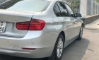 BMW 3 Series 320i 2013 - Bán BMW 3 Series 320i đời 2013, màu bạc, nhập, đẹp như mới