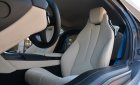 BMW i8   2018 - Bán xe thể thao hạng sang BMW i8 model 2015, màu trắng xanh, mới 98%, nhập khẩu