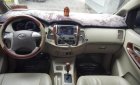 Toyota Innova V 2014 - Bán Toyota Innova V năm 2014, màu bạc như mới