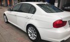 BMW 3 Series 320i 2009 - Bán BMW 3 Series 320i sản xuất 2009, màu trắng, xe nhập, 538 triệu