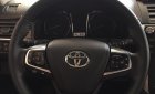 Toyota Camry 2.0 E 2018 - Toyota Tân Cảng bán Camry 2.0 Facelift 2018 màu trắng camay - Tặng bảo hiểm, phụ kiện, trả góp 90%- SĐT 096.77.000.88