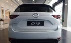 Mazda CX 5 2.5 FWD 2018 - Bán CX-5 2.5 1 cầu màu trắng, có xe giao ngay trong 3 ngày, hỗ trợ vay ngân hàng 90%. Lh 0938 907 088 Toàn Mazda