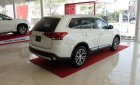 Mitsubishi Stavic CVT Premium 2018 - Khuyến mãi tháng 5 Mitsubishi Outlander 2.0 CVT Premium 1 cầu đời 2018, số tự động tại Đà Nẵng - L/H: 01215.537.547