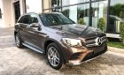 Mercedes-Benz Smart GLC 300 4MATIC 2018 - Bán xe Mercedes GLC 300 4MATIC màu nâu giá tốt. Giao xe ngay