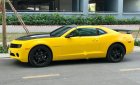 Chevrolet Camaro 2011 - Cần bán gấp Chevrolet Camaro sản xuất 2011, màu vàng, xe nhập
