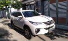 Toyota Fortuner 2017 - Cần tiền bán Fortuner 2017, số sàn, máy dầu, màu trắng đẹp như hãng