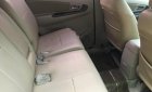 Toyota Innova 2.0E 2014 - Cần bán lại xe Toyota Innova 2.0E năm 2014, màu bạc xe gia đình