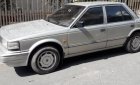 Nissan Bluebird 1989 - Cần bán lại xe Nissan Bluebird đời 1989, màu bạc