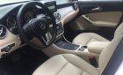 Mercedes-Benz GLA200 2015 - Bán Mercedes GLA200 2015, màu trắng nội thất kem cực đẹp