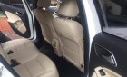 Mercedes-Benz GLA200 2015 - Bán Mercedes GLA200 2015, màu trắng nội thất kem cực đẹp