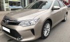 Toyota Camry 2.5G 2015 - Bán ô tô Toyota Camry 2.5G đời 2015, màu vàng cát, chính chủ, biển đẹp