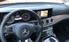 Mercedes-Benz E class E200 2017 - Bán xe Mercedes E200 đen 2017. Chỉ 600 triệu nhận xe với gói vay ưu đãi